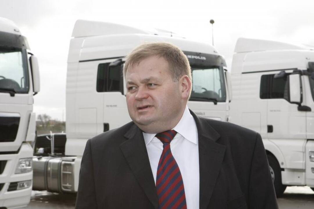 Duris atvėrė Klaipėdos MAN serviso centras