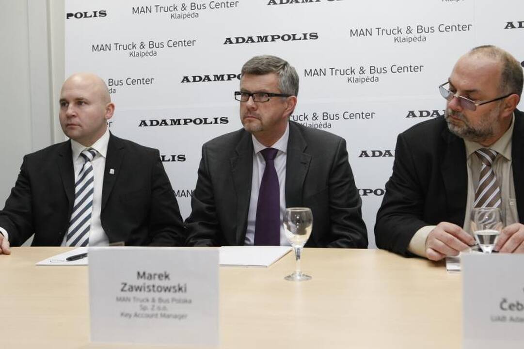Duris atvėrė Klaipėdos MAN serviso centras