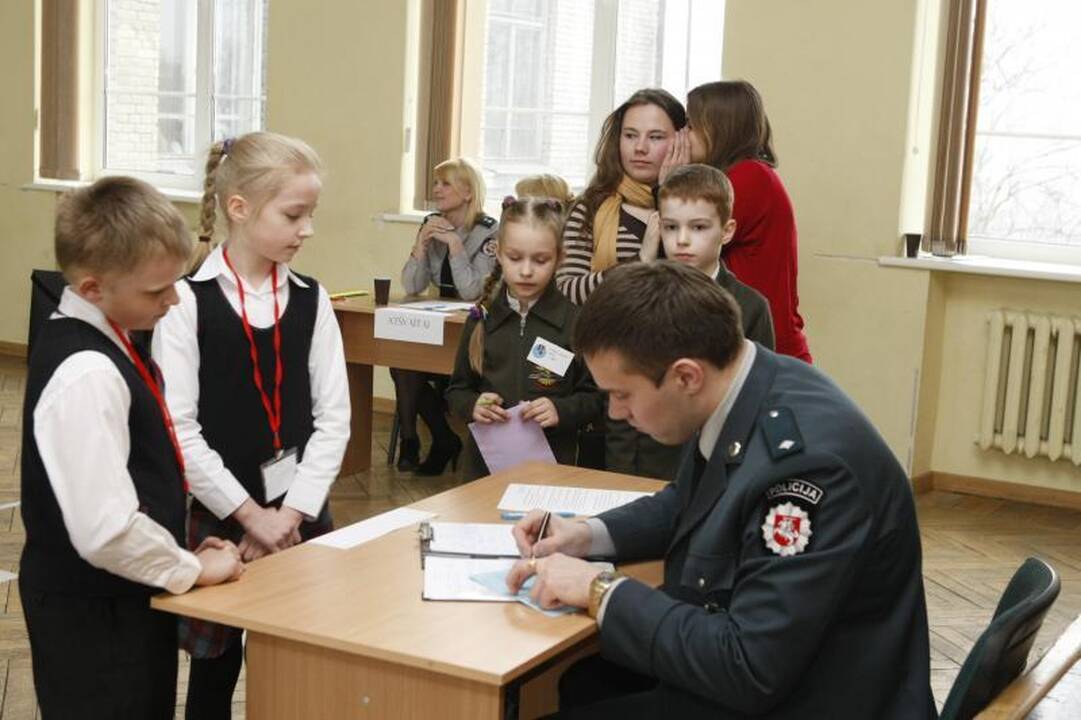 Mažieji klaipėdiečiai varžėsi „Šviesoforo“ konkurse