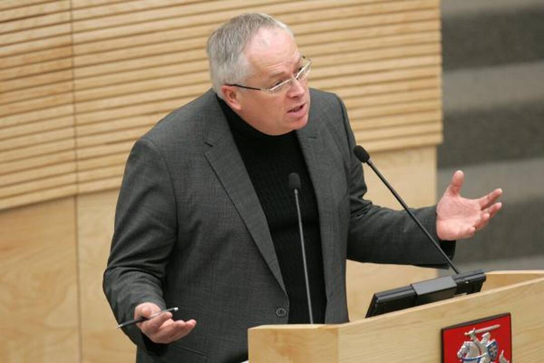 A.Kubilius: sumažinus pensijas pensininkai gyvens geriau nei praėjusių metų pradžioje  