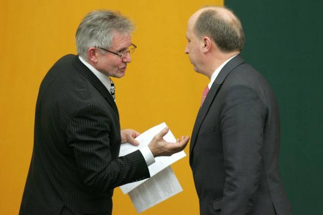 A.Kubilius: sumažinus pensijas pensininkai gyvens geriau nei praėjusių metų pradžioje  