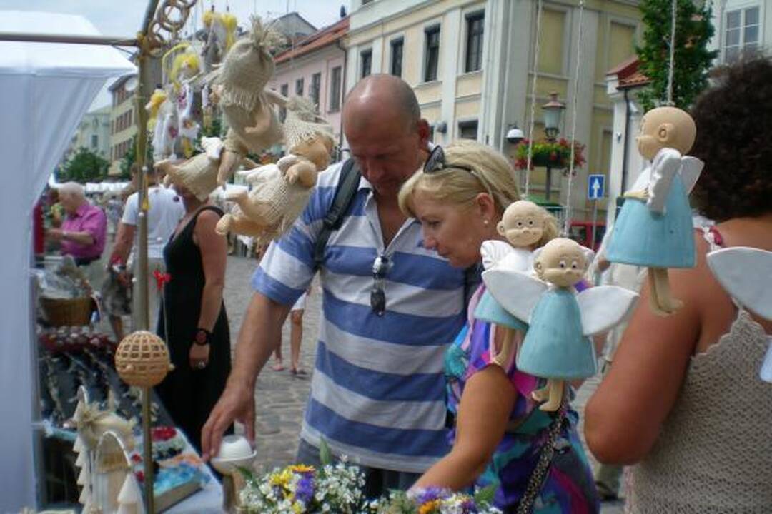„Parbėg laivelis“ prasidėjo tradiciniu jomarku