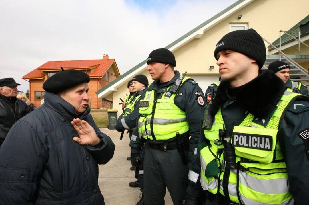 Policija: klykti pradėjo A.Skučienė, mergaitė išsigando 
