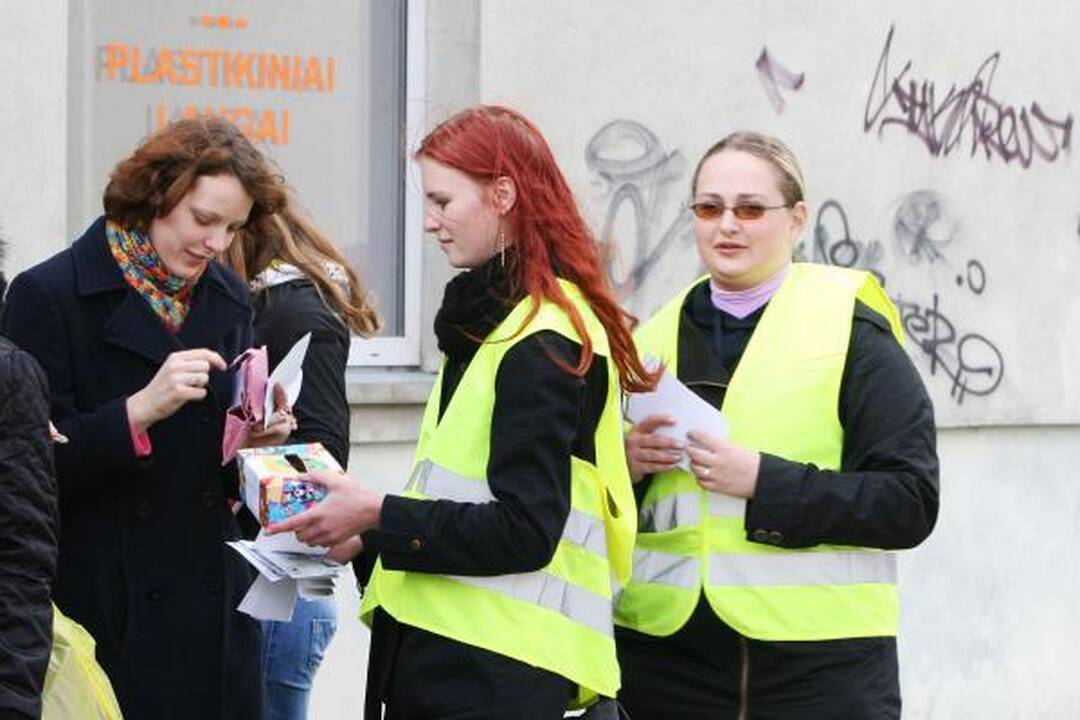 KU studentai renka lėšas universitetui