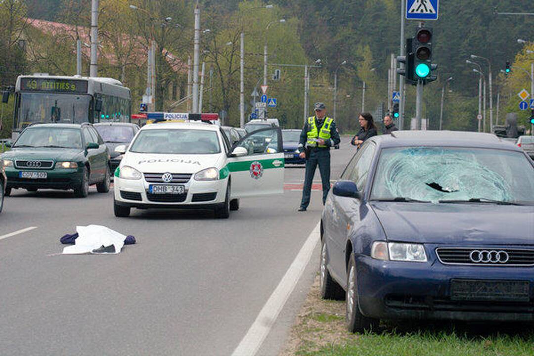 Vilniuje perėjoje žuvo partrenkta senolė