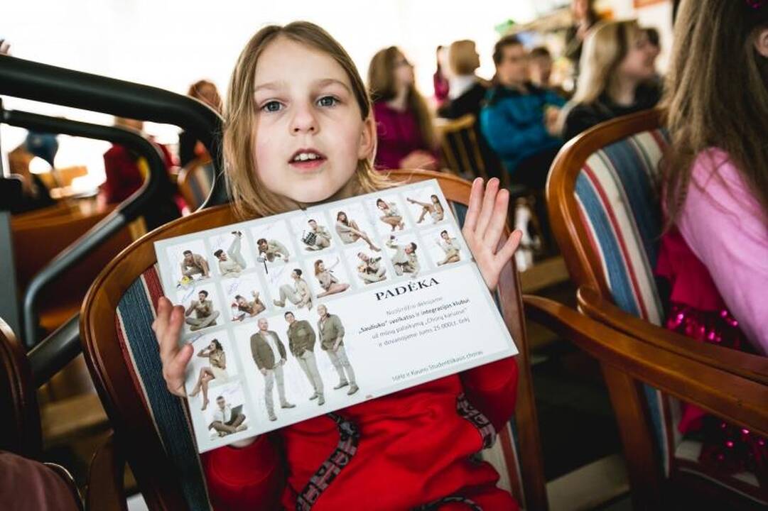 „Chorų karų" nugalėtojai savo laimėjimą atidavė vaikams