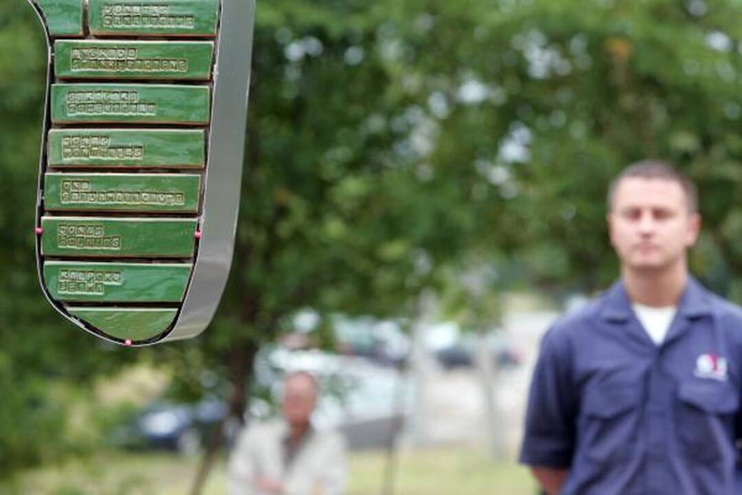 "Laisvės kelio" skulptūra primins Baltijos kelią