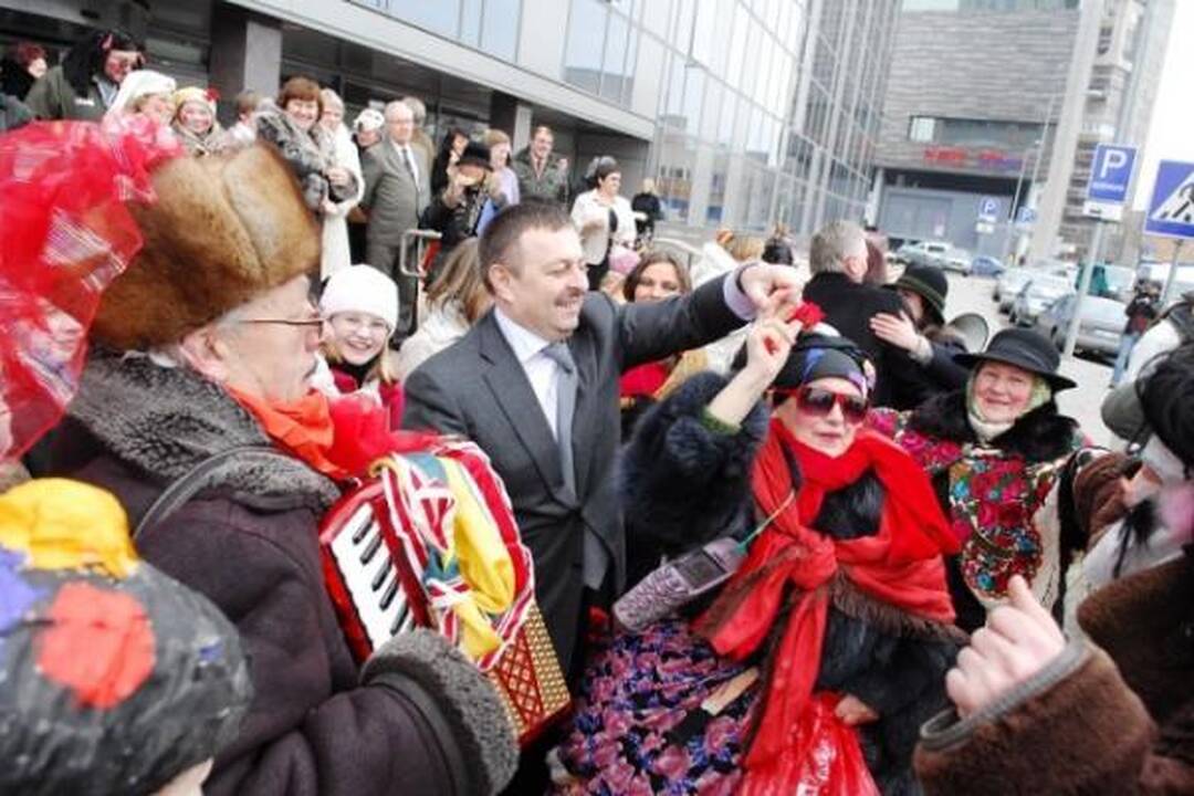 Savivaldybės svečiai - Užgavėnių persirengėliai