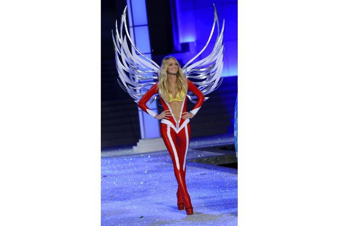 „Victoria‘s Secret“: vyrus įkaitino deimantų liemenėlė už 6 mln. Lt