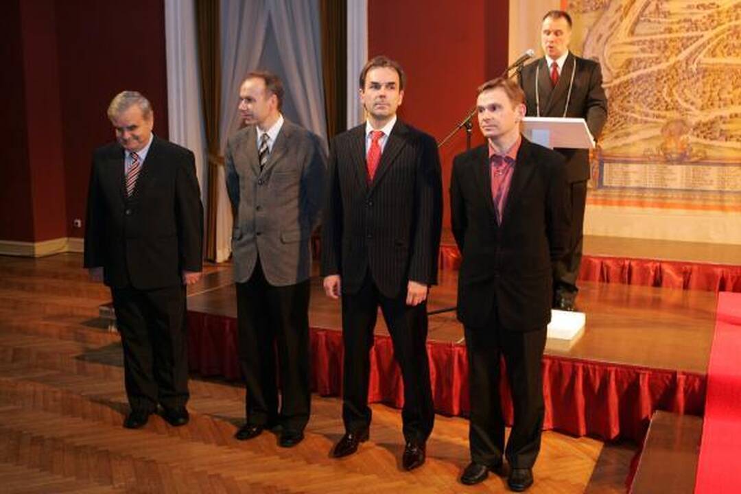 Įteiktos Šv. Kristoforo statulėlės nusipelniusiems vilniečiams