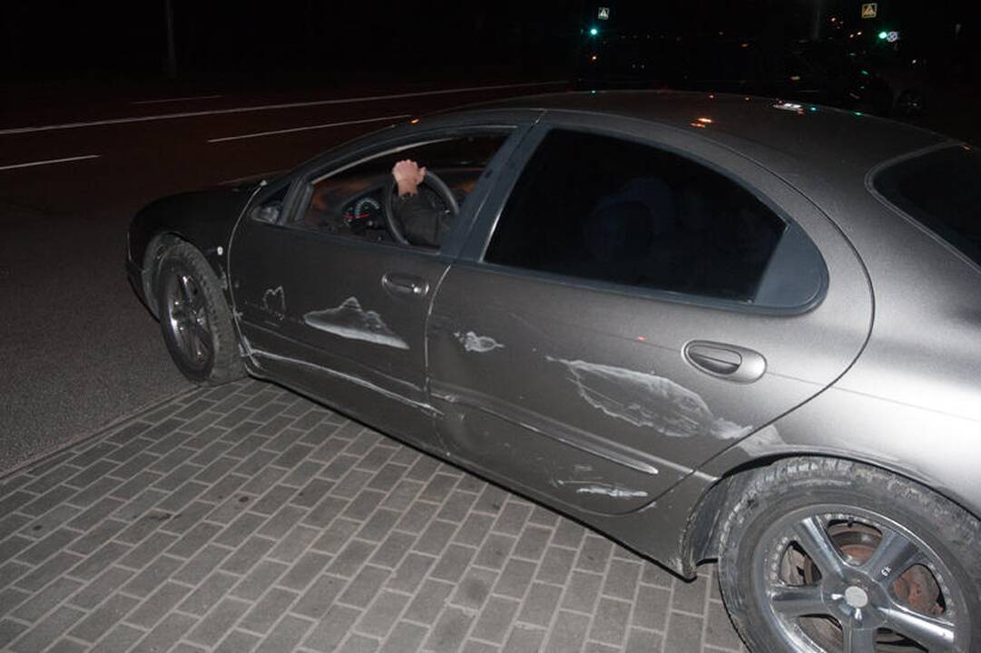 Automobilio statymo naktį atbulai ypatumai