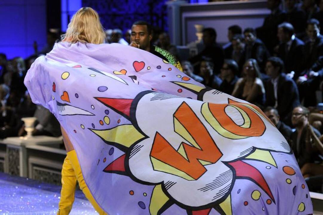 „Victoria‘s Secret“: vyrus įkaitino deimantų liemenėlė už 6 mln. Lt