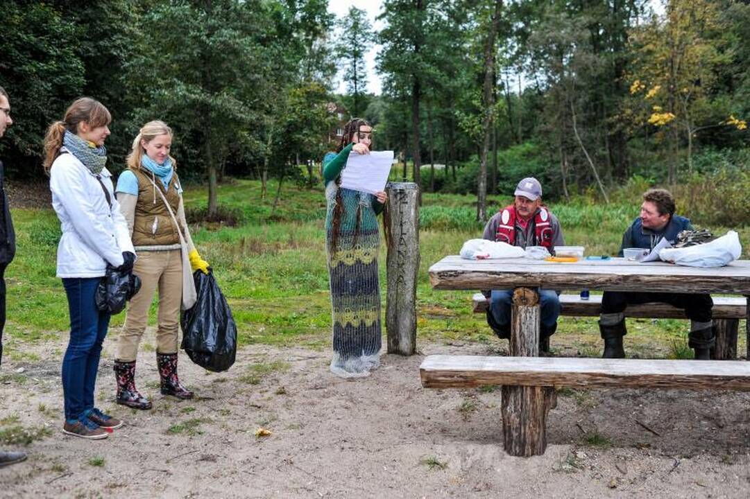 Kauno marių žvejus šeštadienį drausmino undinė