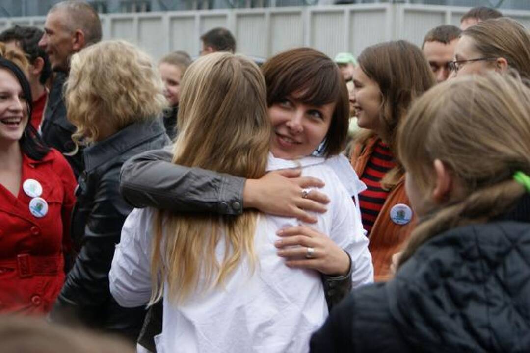 Kaune pasiektas apsikabinimų rekordas