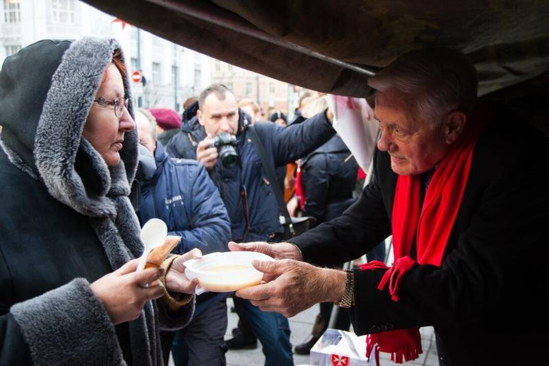 „Maltiečių sriuba“ vaišino prezidentas V.Adamkus