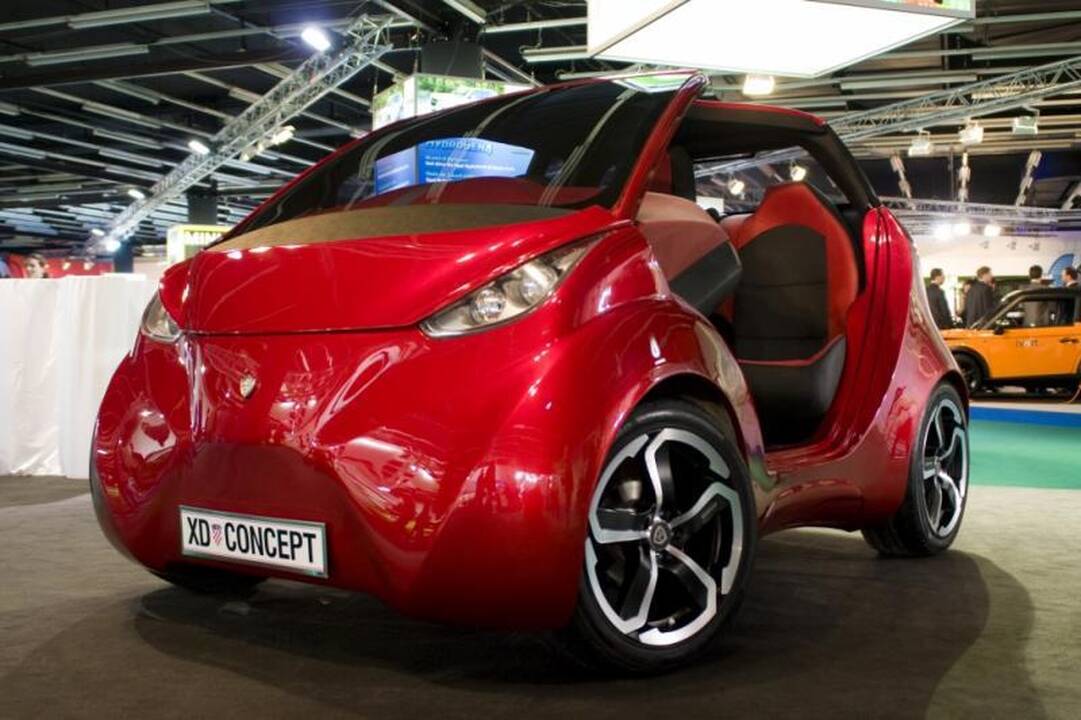 JAV jau pasiruošusi kasdienes keliones patikėti elektromobiliams