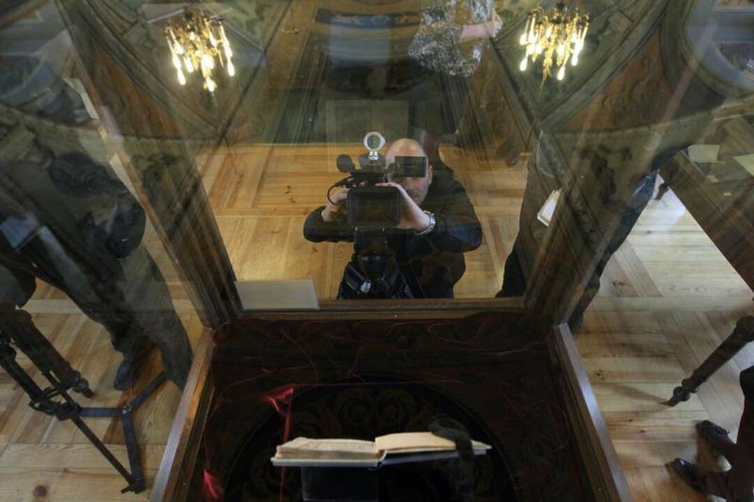 VU bibliotekoje eksponuojamas M.Mažvydo „Katekizmas“