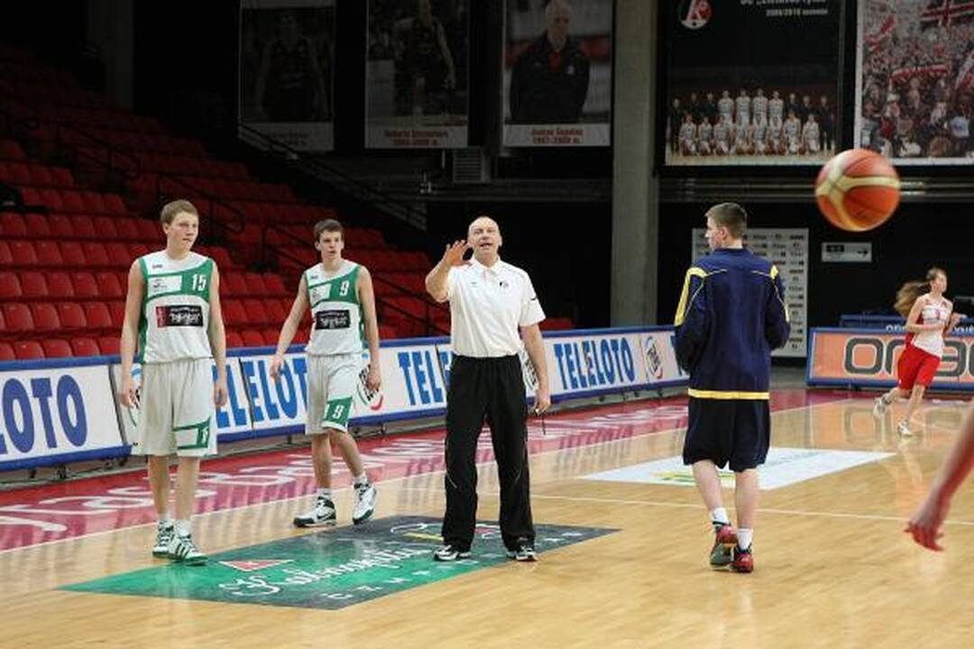Krepšinio žvaigždžių pamokos jauniesiems žaidėjams