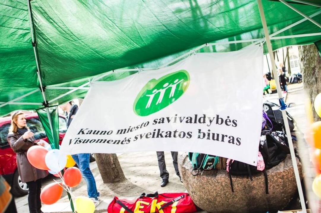 Miestiečiams išjudinti – šokiai, mankšta ir kovos menų treniruotė