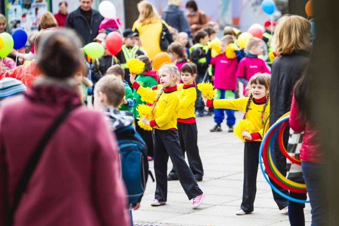 Miestiečiams išjudinti – šokiai, mankšta ir kovos menų treniruotė