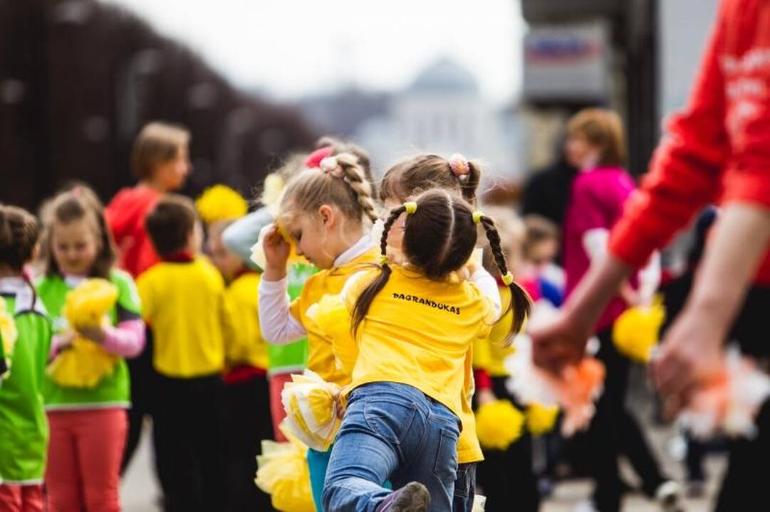 Miestiečiams išjudinti – šokiai, mankšta ir kovos menų treniruotė