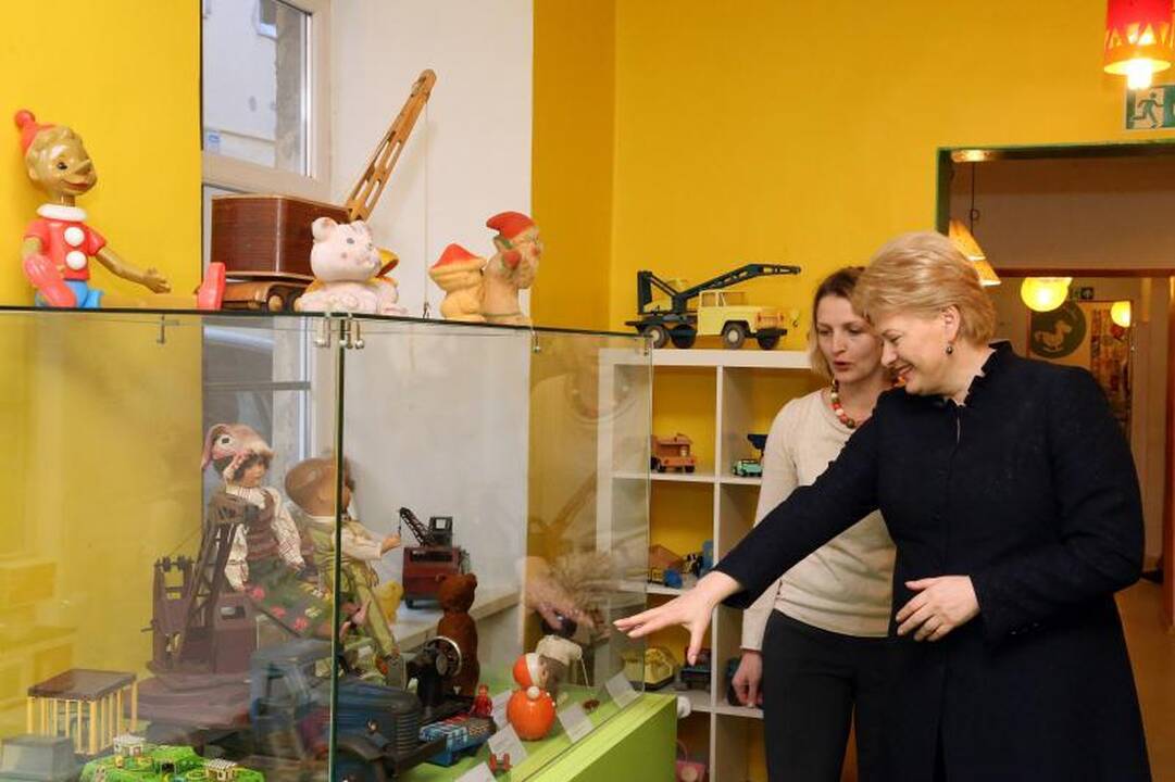 Lietuvos trispalvė – sostinės Žaislų muziejui