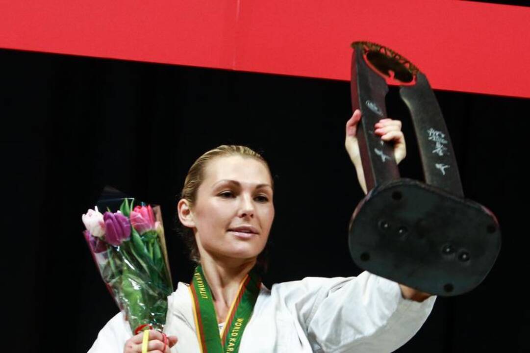 Triumfas: į pasaulio karatė čempionų sostą atsisėdo du lietuviai