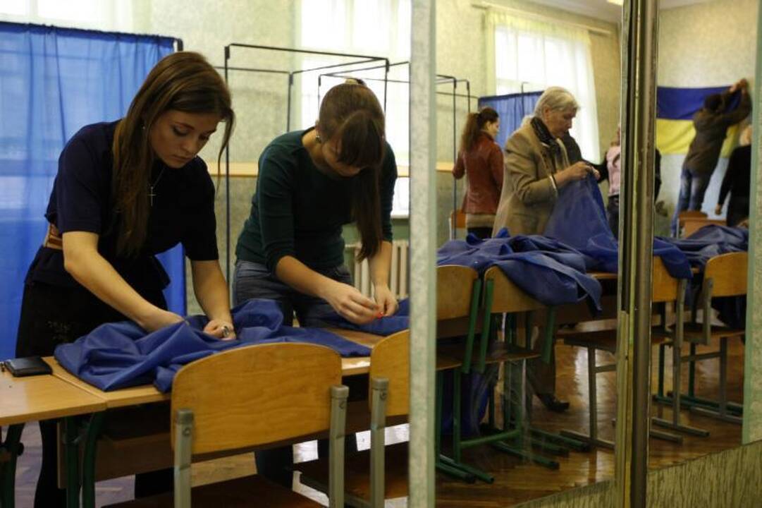 Ukrainoje prasidėjo Rados rinkimai (atnaujinta 11:29 val.)