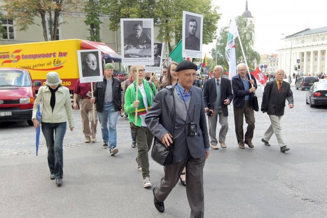 Birželio sukilimo metinių eitynės praėjo be incidentų