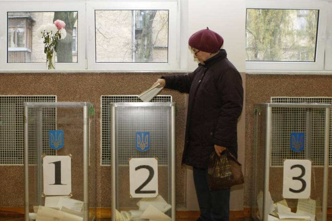 Ukrainoje prasidėjo Rados rinkimai (atnaujinta 11:29 val.)