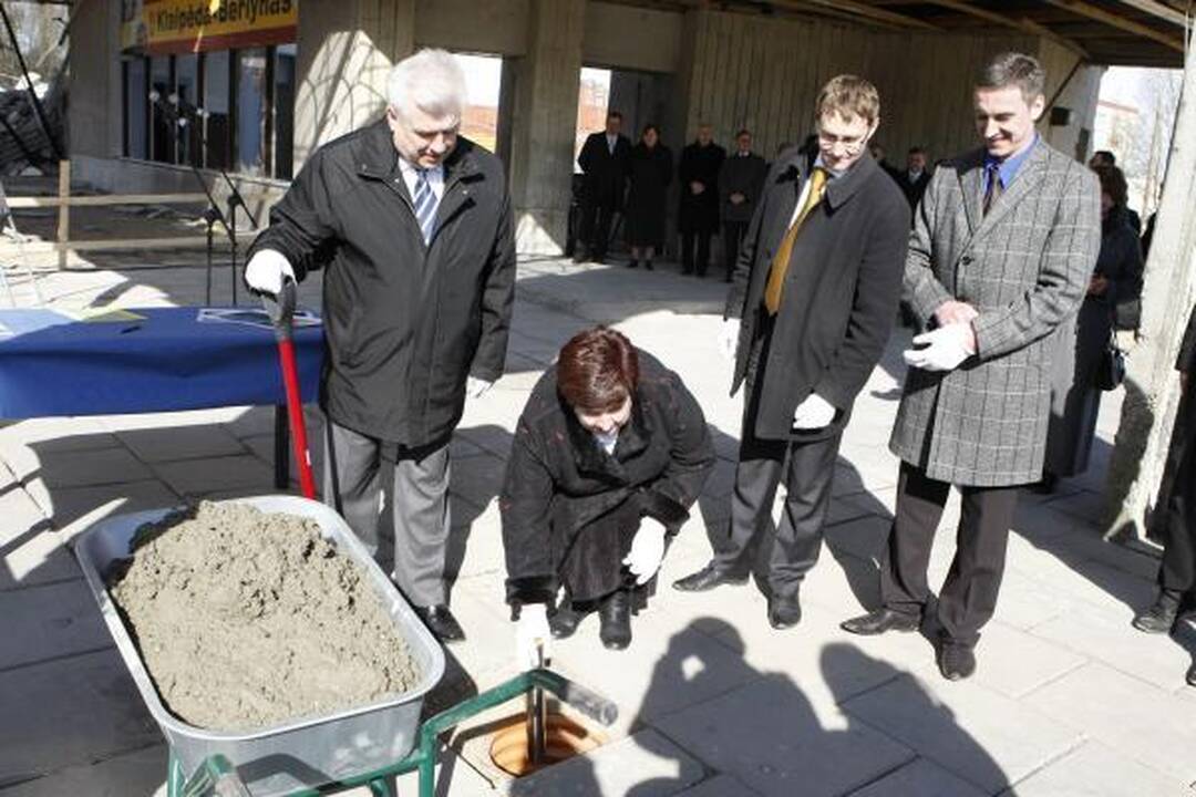 Paskelbta oficiali autobusų stoties statybų pradžia