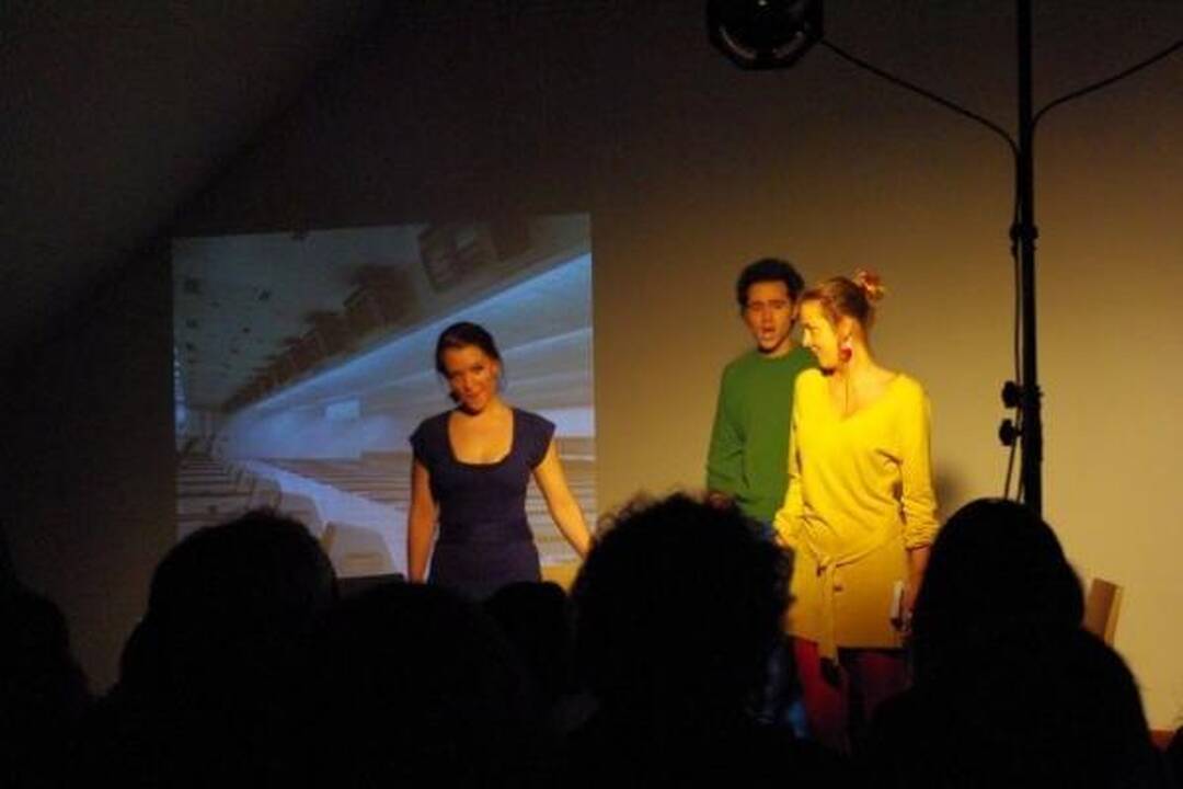 Įvyko „Ekoteatro“ pirmojo spektaklio „Obuoliai“ premjera