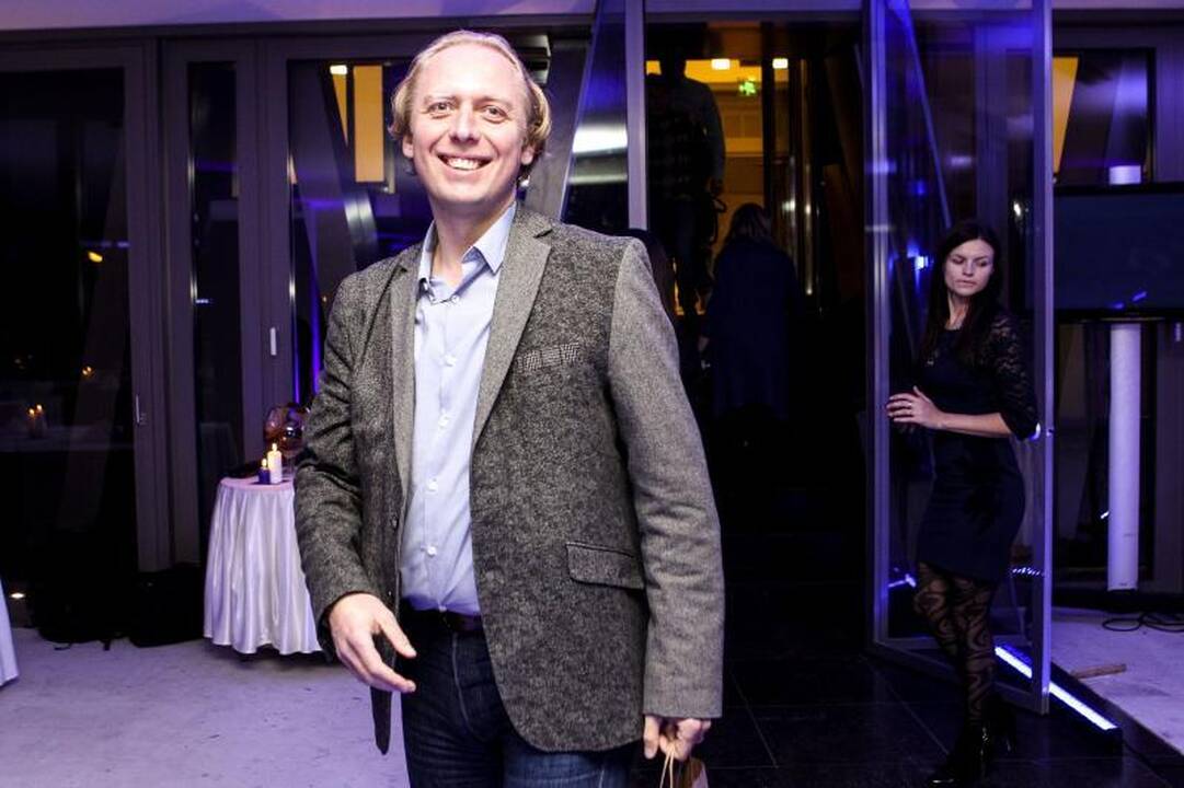 Televizijos pristatyme šėlo ir politikai, ir šou žvaigždės