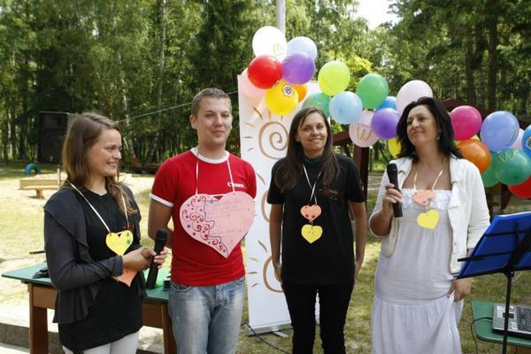 Tuberkulioze sergantiems vaikams surengta šventė 