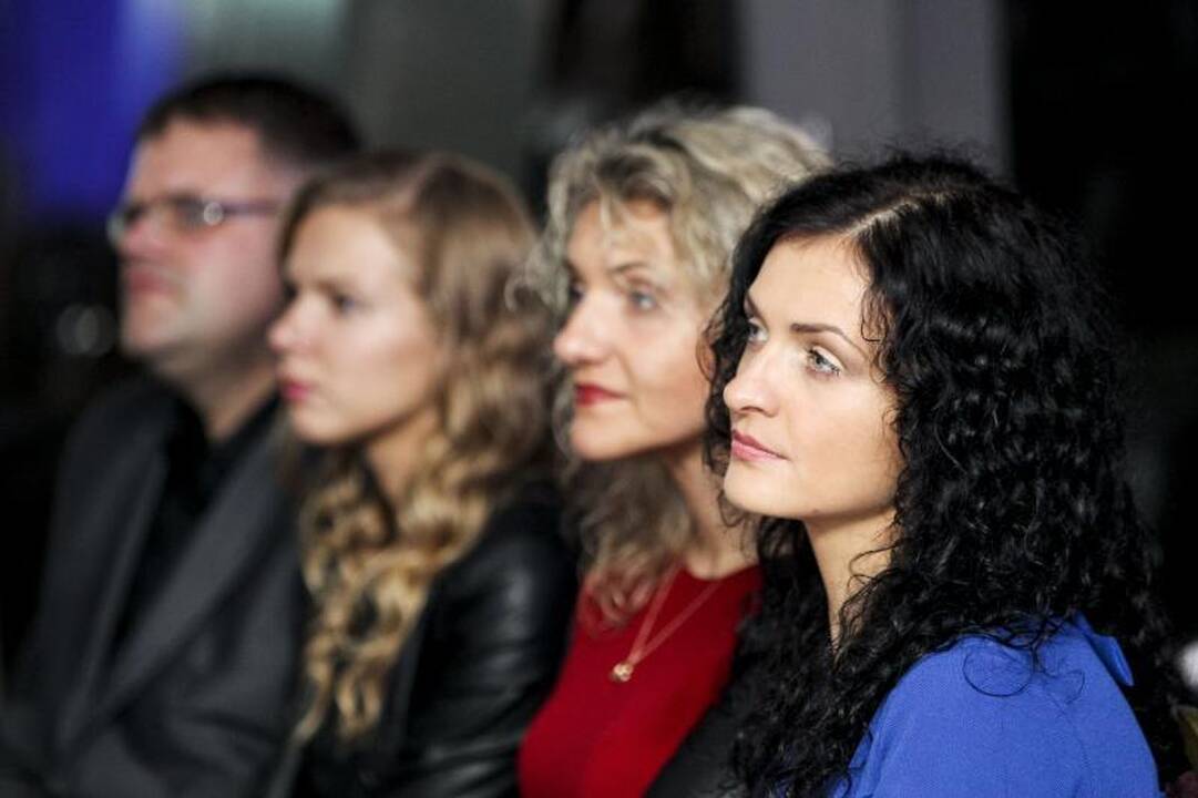 Televizijos pristatyme šėlo ir politikai, ir šou žvaigždės