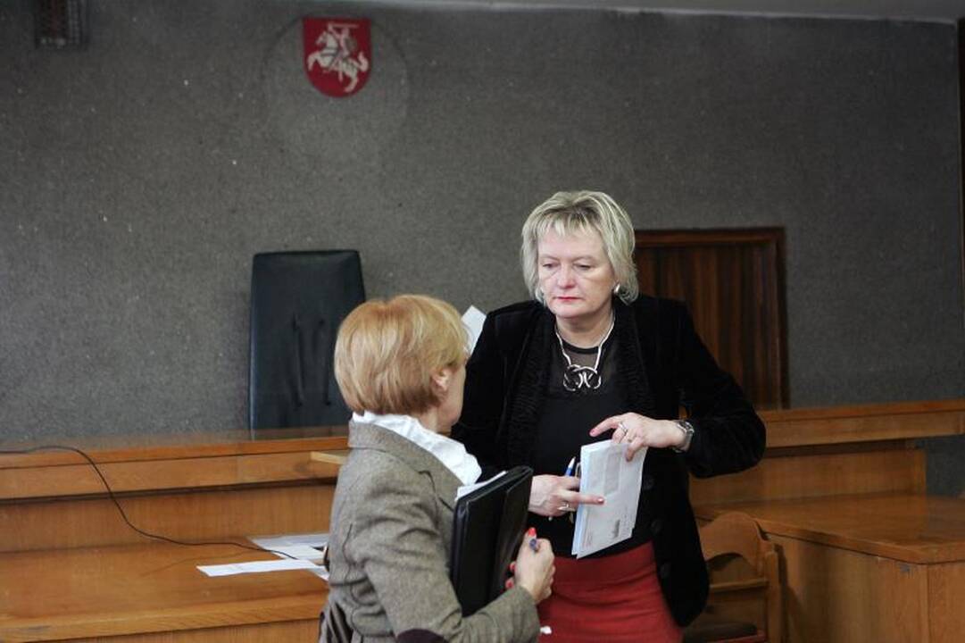 „Stiklainio“ kaltininkai sėdo į teisiamųjų suolą