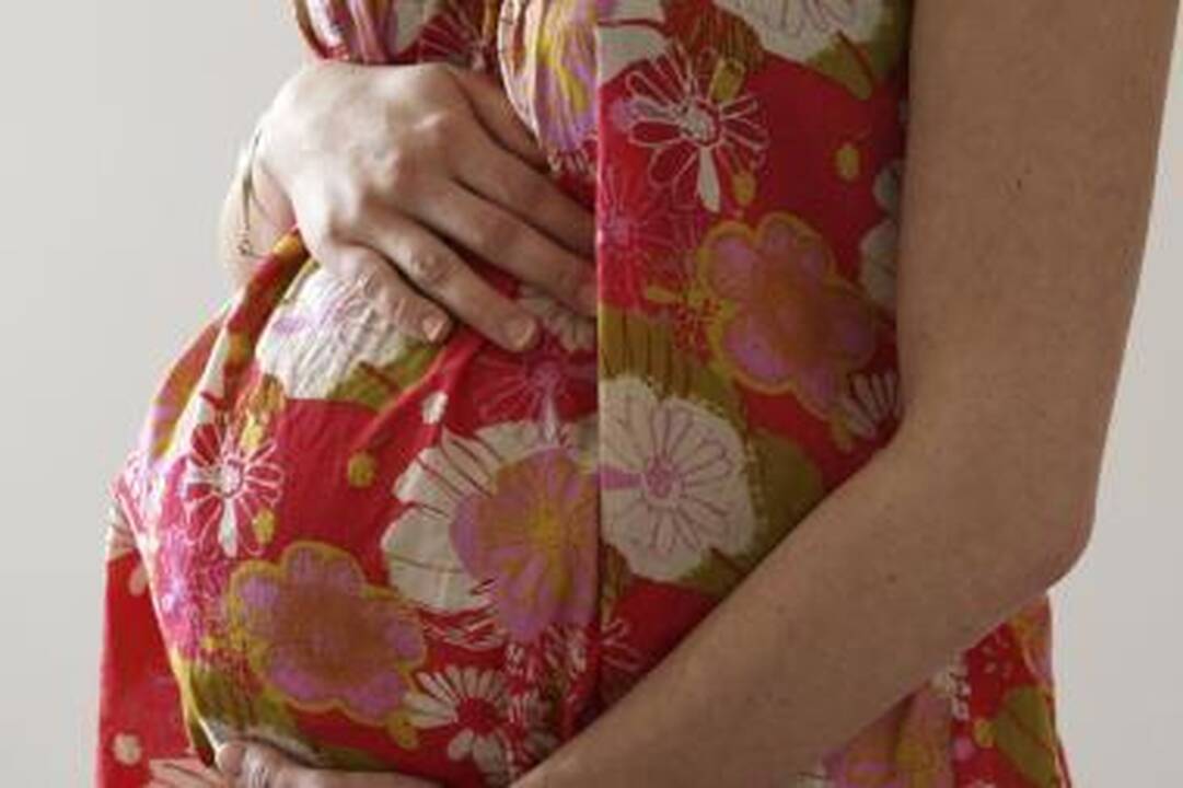 Solidžios motinystės pašalpos - už nedirbtą darbą
