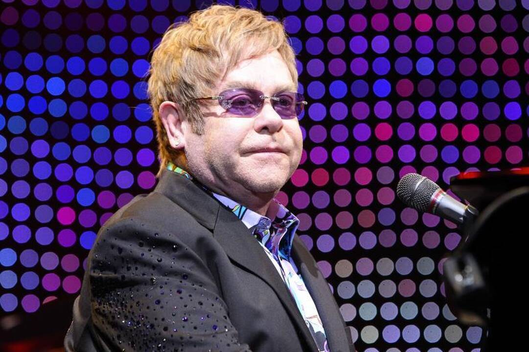 Eltono Johno koncertas: nuo „Estijos“ iki akrobatikos