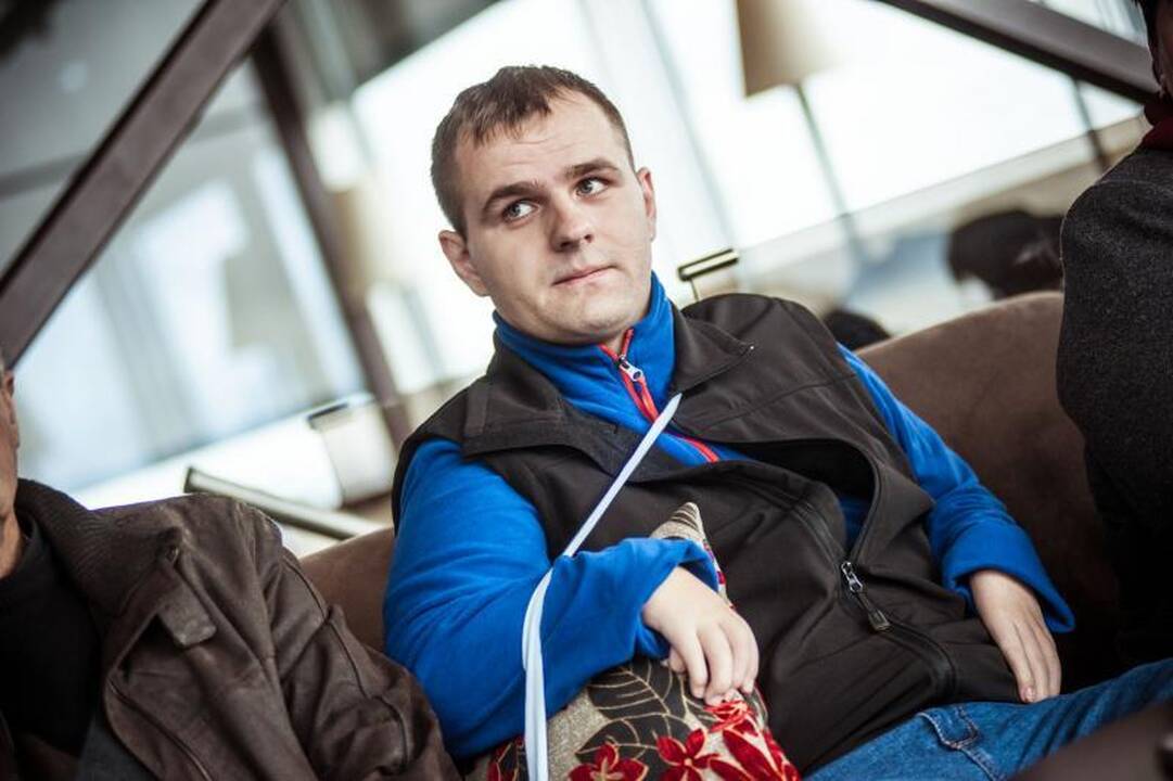 Devyniolikmetis tiki: nors vieną ranką jis valdys