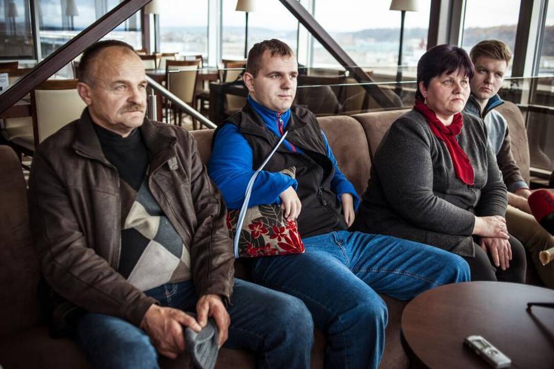 Devyniolikmetis tiki: nors vieną ranką jis valdys
