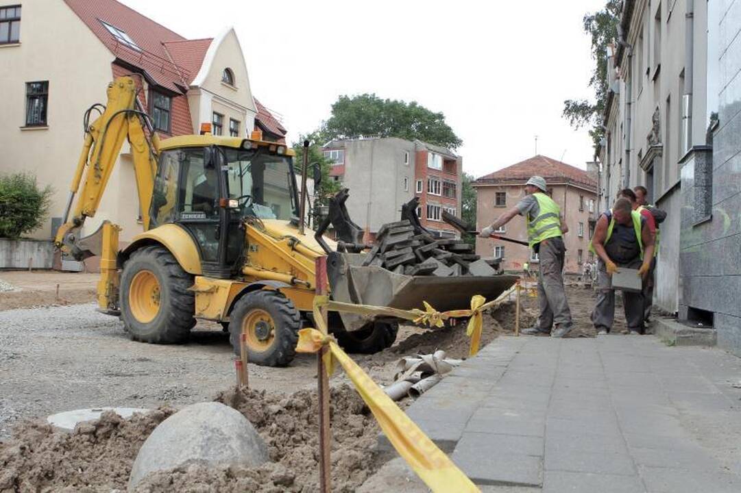 Klaipėdos gatvėse intensyviai verda remonto darbai