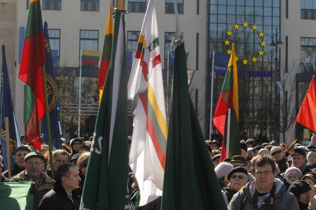 Čiuožėjai I.Tobias ir D.Stagniūnas po trumpojo šokio penkti