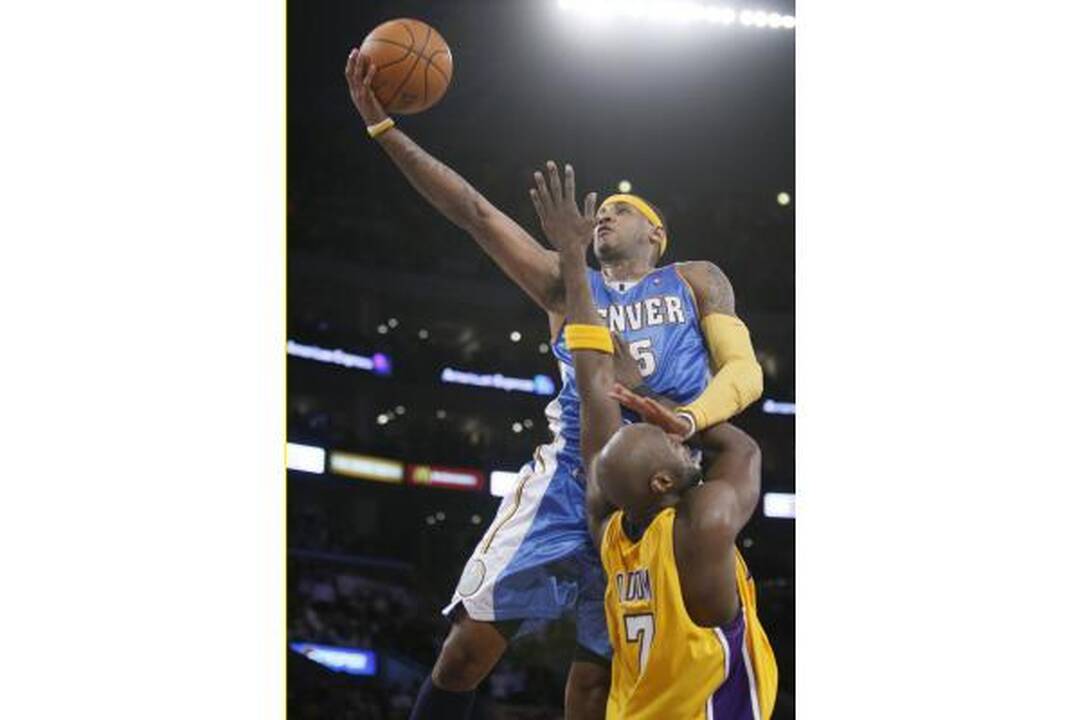 „Lakers“ – per žingsnį nuo finalo