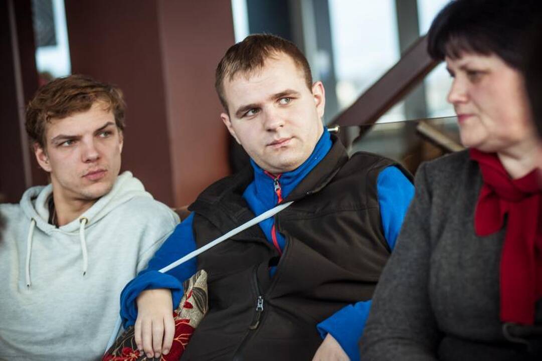 Devyniolikmetis tiki: nors vieną ranką jis valdys