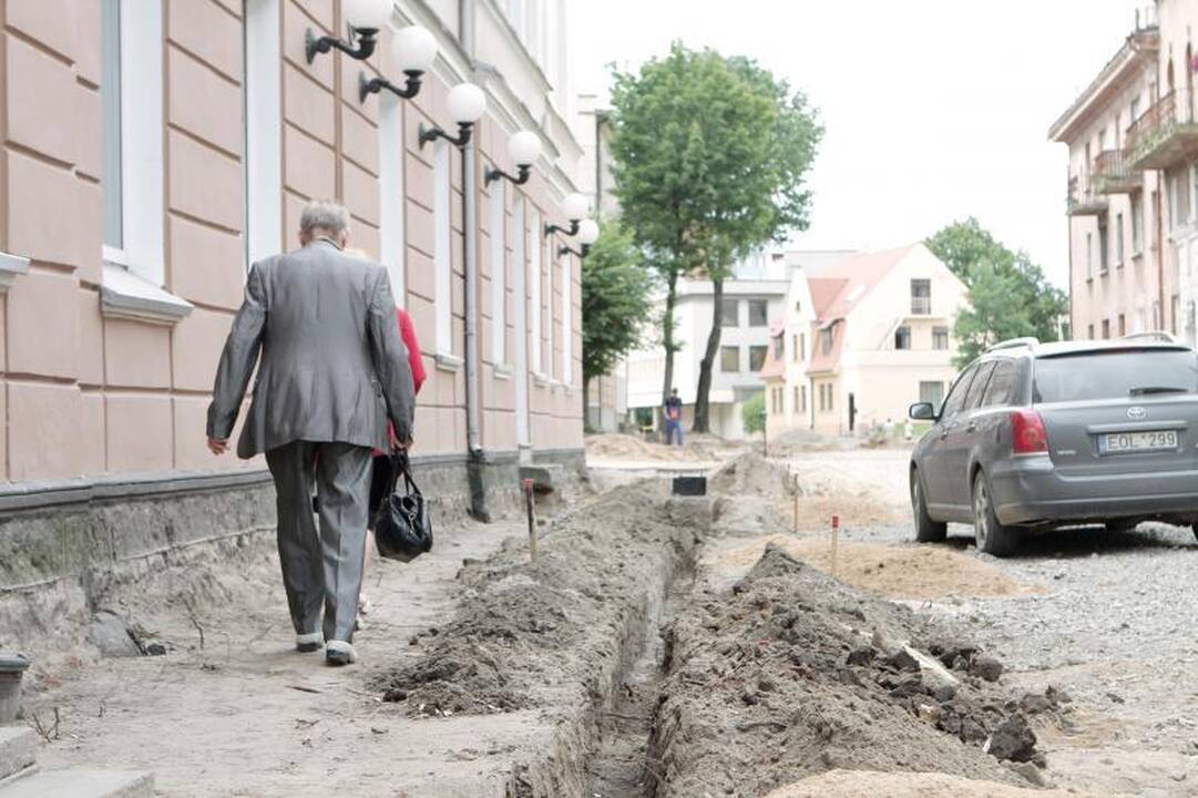 Klaipėdos gatvėse intensyviai verda remonto darbai