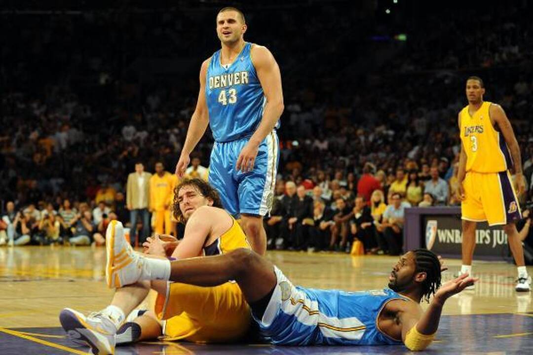 „Lakers“ – per žingsnį nuo finalo