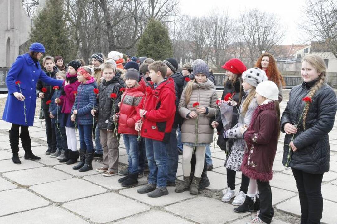 Paminėta koncentracijos stovyklų kalinių išlaisvinimo diena
