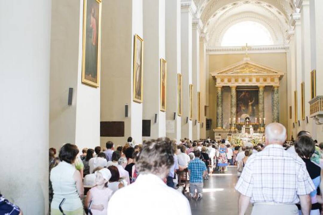 Žolinė sostinėje - su svajonėmis apie "kermošių"
