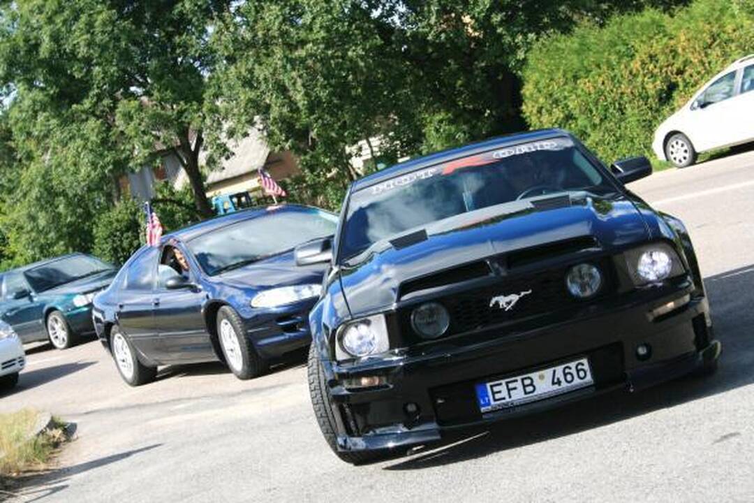 Palangoje rinksis amerikietiškų automobilių mėgėjai (programa)