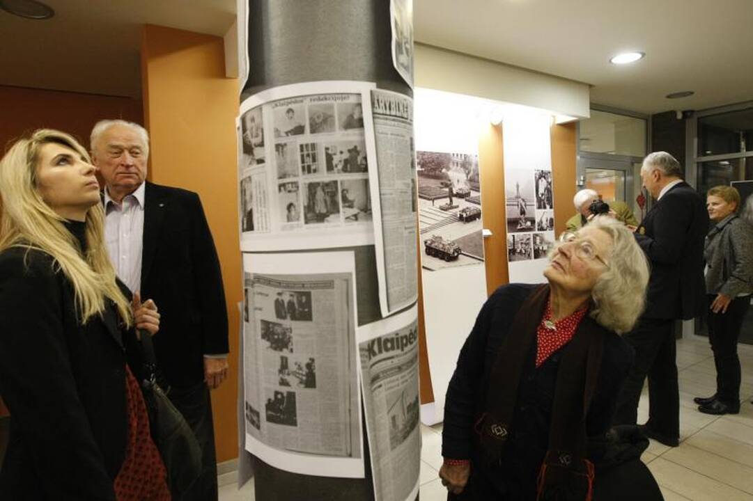 S. Jokužio fotografijų parodos atidaryme - užuominos apie ordiną